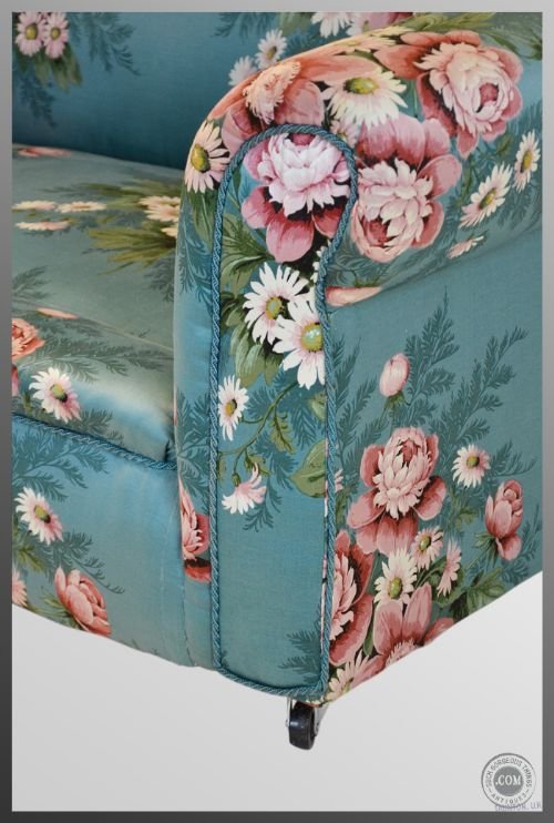 fig 2. Sofa 2 or 3 Seater Antique Victorian Couch Settee