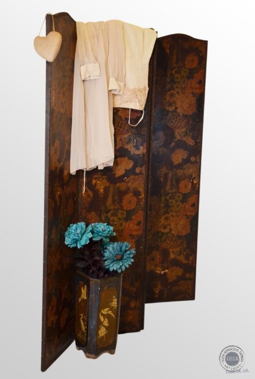 Antique Folding Victorian Four Fold Panel Scrap Screen Room Divider Partition