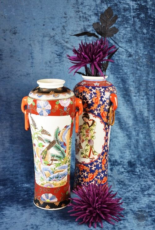 Pair of Chinese Porcelain China Antique Oriental Vases Art Deco Period C1930