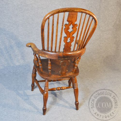 fig 3. Antique Windsor Broad Arm Yorkshire Armchair Northern Country Elm Chair c1850
