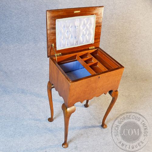 fig 2. Antique Ladies Walnut Sewing Work Table Needlework Box English Edwardian c1910