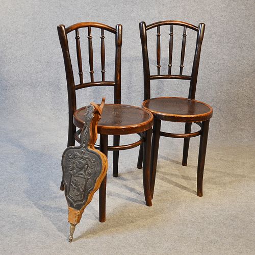 Art Deco Thonet Bentwood Pair of Kitchen Dining Cafe Chairs Embossed Seat C1930