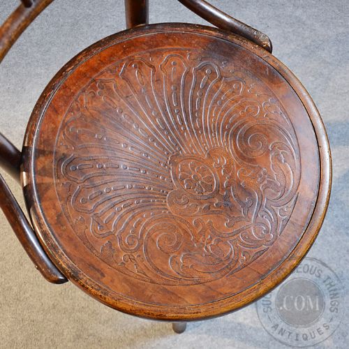 fig 2. Art Nouveau Bentwood Set of 5 Five Kitchen Dining Cafe Chairs by Fischel c1920
