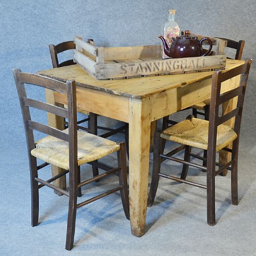 Antique Victorian Pine Kitchen Dining Table 2 - 4 Two to Four Seater C1900