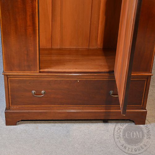 fig 4. Wardrobe Mahogany Victorian Quality - Mirror Door & Marquetry c1900