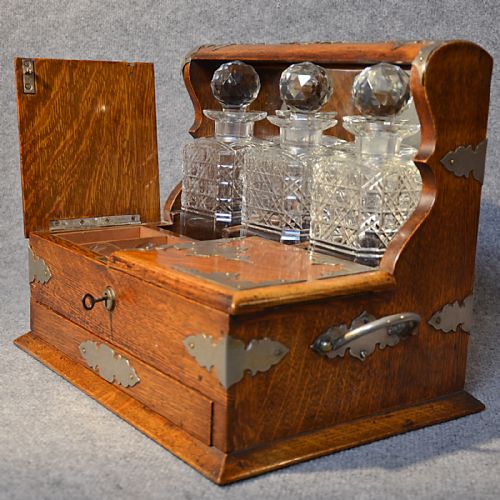 Antique Tantalus Oak Triple Decanter Set Fine Quality English Victorian C1880