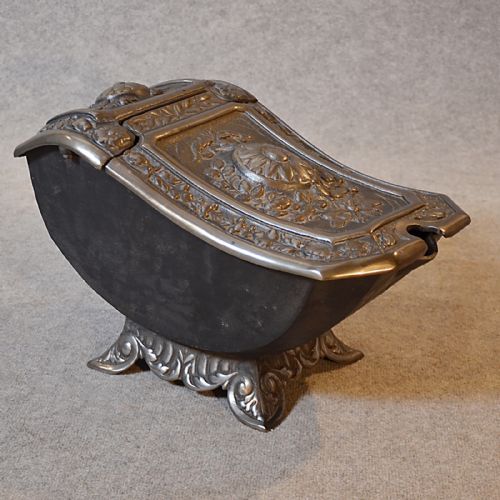 fig 1. Antique Log Bucket Coal Helmet Scuttle Fire Side Cast Iron Art Nouveau c1890