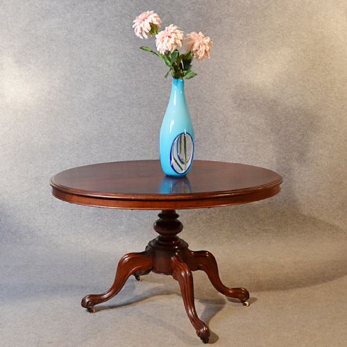 Antique Table Victorian Breakfast Loo Tea Centre Oval Dining Tilt Mahogany C1870