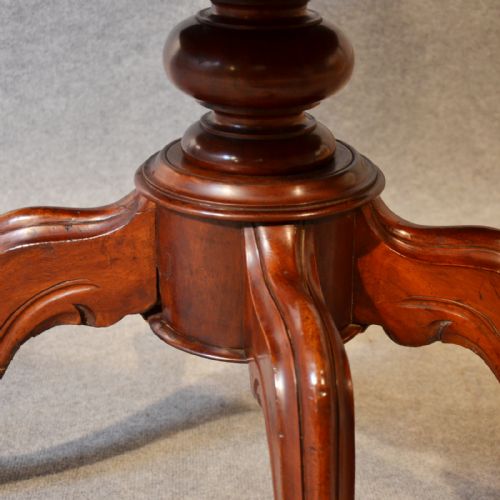 fig 2. Antique Table Victorian Breakfast Loo Tea Centre Oval Dining Tilt Mahogany c1870