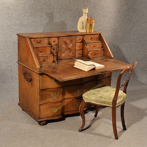 Antique Oak Bureau Writing Study Desk Fine Quality Serpentine Front C1800