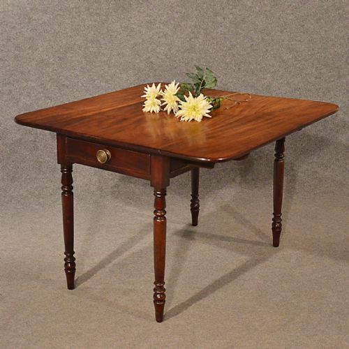 fig 2. Antique Table Pembroke Drop Leaf Lamp Dining Display Fine English Regency c1830