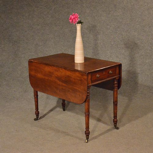Antique Table Pembroke Drop Leaf Lamp Dining Display Fine English Regency C1830