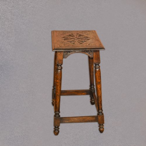 fig 1. Late Victorian Oak Occasional Table, c.1890