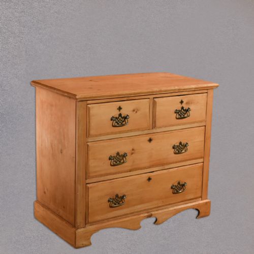 Victorian Pine Chest of Drawers, C.1900