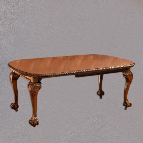 fig 1. Victorian Extending Dining Table, c.1890