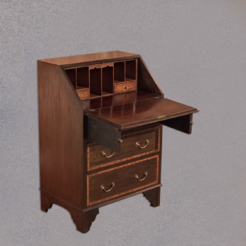 fig 2. Edwardian Mahogany Bureau, c.1910
