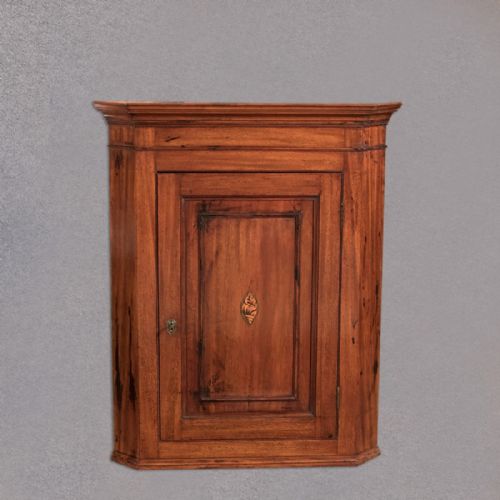 fig 1. Georgian Corner Cupboard, c.1800
