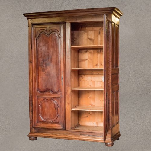 fig 2. Antique Large 7' 6