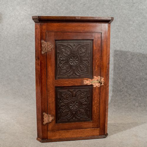 Antique Oak Carved Corner Cabinet Cupboard Arts & Crafts Copper Hinging C1900
