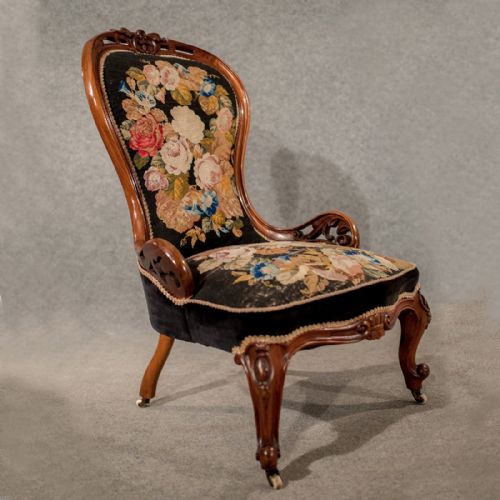 Antique Walnut Spoon Back Armchair Chair Needlepoint Tapestry Victorian C1840