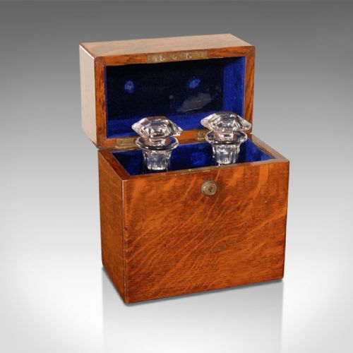 fig 2. Antique Pair of Glass Decanters Victorian c.1895