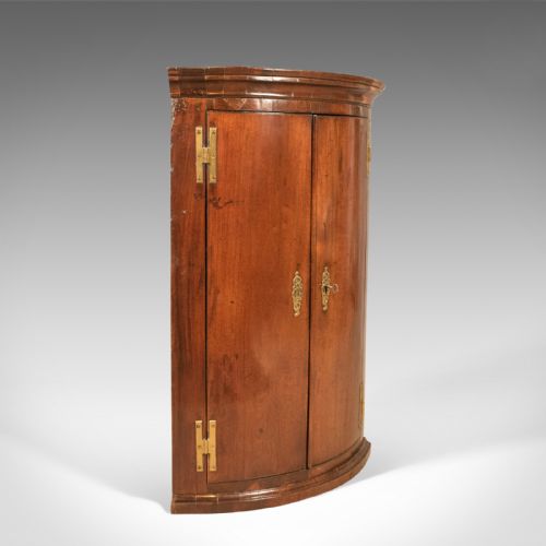 fig 1. Bow Fronted Antique Corner Cabinet, Georgian c.1725