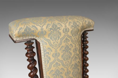 fig 4. Victorian Antique Chair, 19th Century Prie Dieu in Rosewood Bedroom Side Chair, c.1870