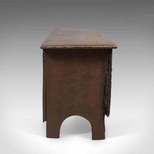 fig 3. Antique Coffer, English 6 Plank Sword Chest, Oak, Late 17th Century c.1680