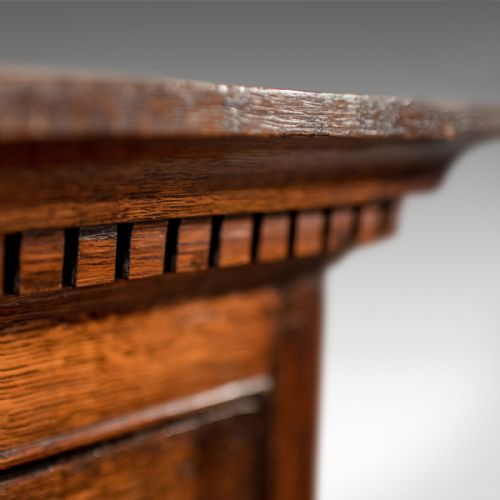 fig 2. Antique Corner Cabinet, English, Oak, Late Georgian, Hanging Cupboard Circa 1780