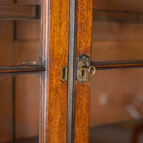 fig 4. Antique Glazed Bookcase, English, Georgian, Display Cabinet, Mahogany Circa 1780