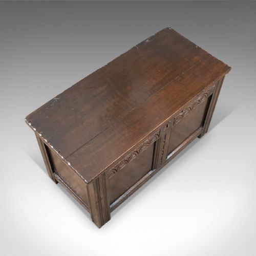fig 4. Antique Coffer, English, Oak, Joined Chest, Trunk, Late 17th Century, Circa 1700
