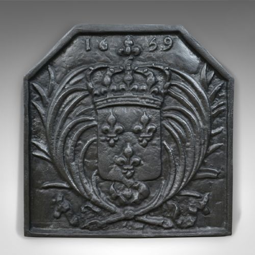 Antique Cast Iron Fire Back, Coat of Arms, Fireplace Revival Casting, Circa 1900