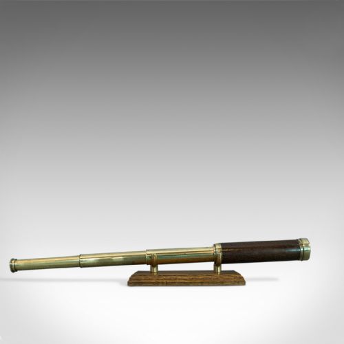 fig 2. Antique Telescope, English, 3 Draw Refractor, Silberrad Aldgate, 19th Century