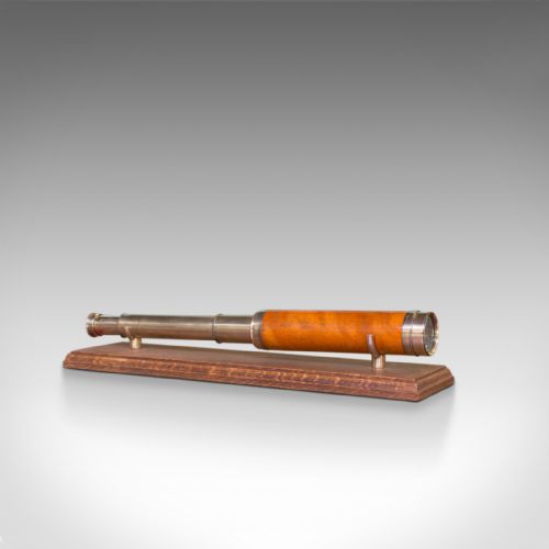 fig 1. Antique Telescope, 3 Draw Refractor, English, Georgian, Lincoln of London, 1770