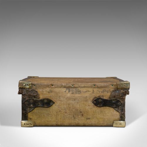 fig 4. Antique Cartridge Case, English, Sporting Trunk, WT Hancock, London, Victorian