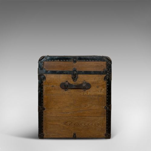 fig 3. Large Antique Trunk, English, Pine, Carriage Chest, Steamer, Victorian, C.1900