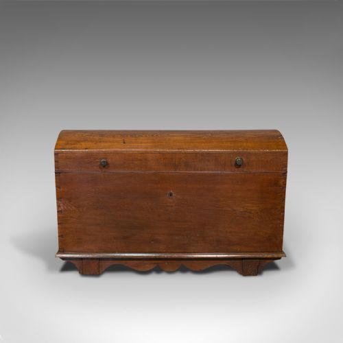 LARGE ANTIQUE SHIPPING CHEST ENGLISH OAK CARRIAGE TRUNK GEORGIAN CIRCA 1800 - ADDITIONAL PHOTO 2