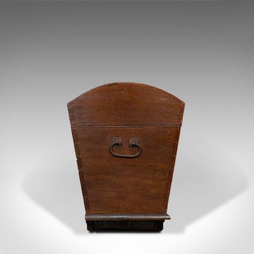 LARGE ANTIQUE SHIPPING CHEST ENGLISH OAK CARRIAGE TRUNK GEORGIAN CIRCA 1800 - ADDITIONAL PHOTO 3