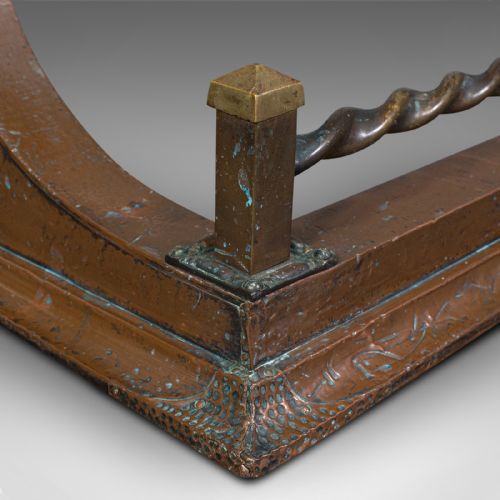 ANTIQUE ARTS CRAFTS FIRE FENDER SCOTTISH COPPER FIRESIDE KERB VICTORIAN - ADDITIONAL PHOTO 10
