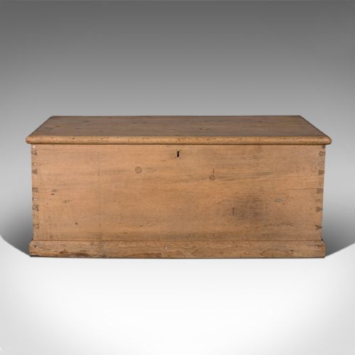 fig 4. Antique Blanket Box, English, Pine, Victorian, 1890