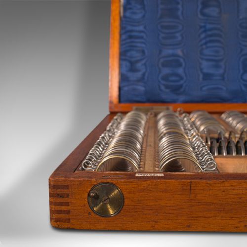 ANTIQUE CASED OPTOMETRIST'S SET ENGLISH OPTICAL INSTRUMENT BOXED VICTORIAN - ADDITIONAL PHOTO 4