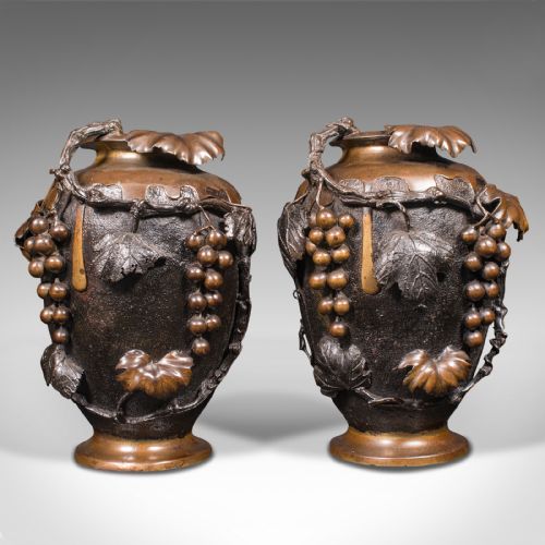 LARGE PAIR OF ANTIQUE DECORATIVE VASES JAPANESE BRONZE AMPHORA VICTORIAN - ADDITIONAL PHOTO 1