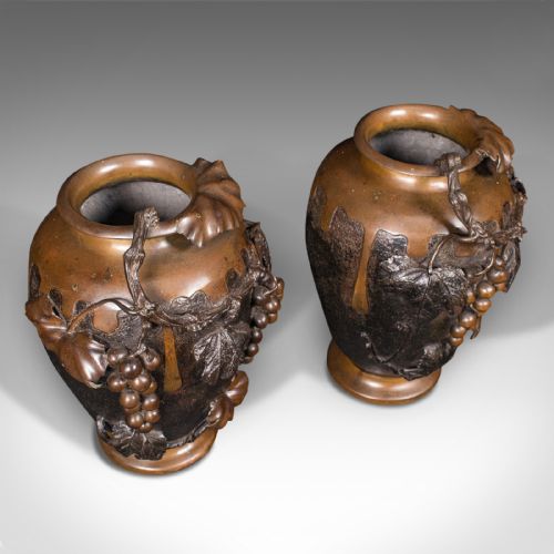 LARGE PAIR OF ANTIQUE DECORATIVE VASES JAPANESE BRONZE AMPHORA VICTORIAN - ADDITIONAL PHOTO 5