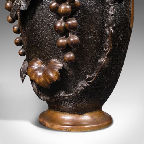 LARGE PAIR OF ANTIQUE DECORATIVE VASES JAPANESE BRONZE AMPHORA VICTORIAN - ADDITIONAL PHOTO 10
