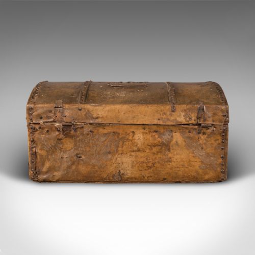 SMALL ANTIQUE DOME TOP CHEST SPANISH LEATHER DECORATIVE TRUNK GEORGIAN 1750 - ADDITIONAL PHOTO 3
