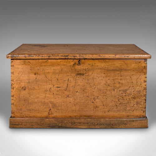 fig 4. Large Antique Shipping Trunk, English, Pine Linen Chest, Coffee Table, Victorian
