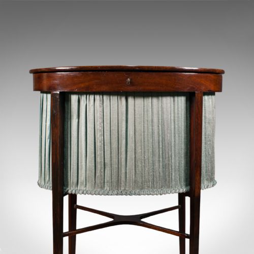 ANTIQUE SEWING TABLE ENGLISH MAHOGANY SILK COTTON WORK REGENCY CIRCA 1820 - ADDITIONAL PHOTO 10