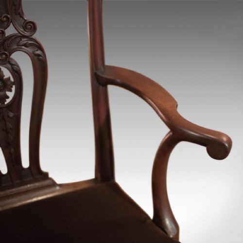 ANTIQUE ELBOW CHAIR 19TH CENTURY ARMCHAIR IN CHIPPENDALE TASTE - ADDITIONAL PHOTO 1