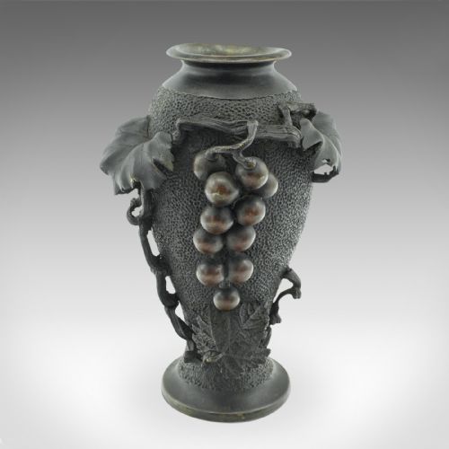 PAIR OF ANTIQUE DECORATIVE VASES JAPANESE BRONZE BALUSTER MEIJI VICTORIAN - ADDITIONAL PHOTO 2