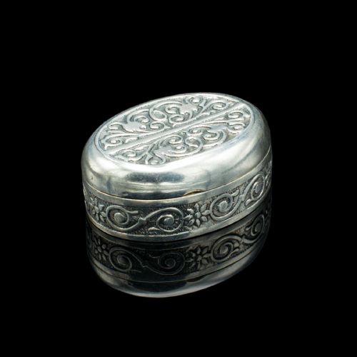 fig 2. Small Antique Snuff Pot, Continental, Silver, Pill Box, Art Nouveau, Victorian